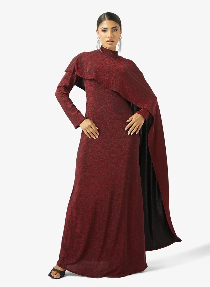 خزانة Dress With Aysmmetric Cape